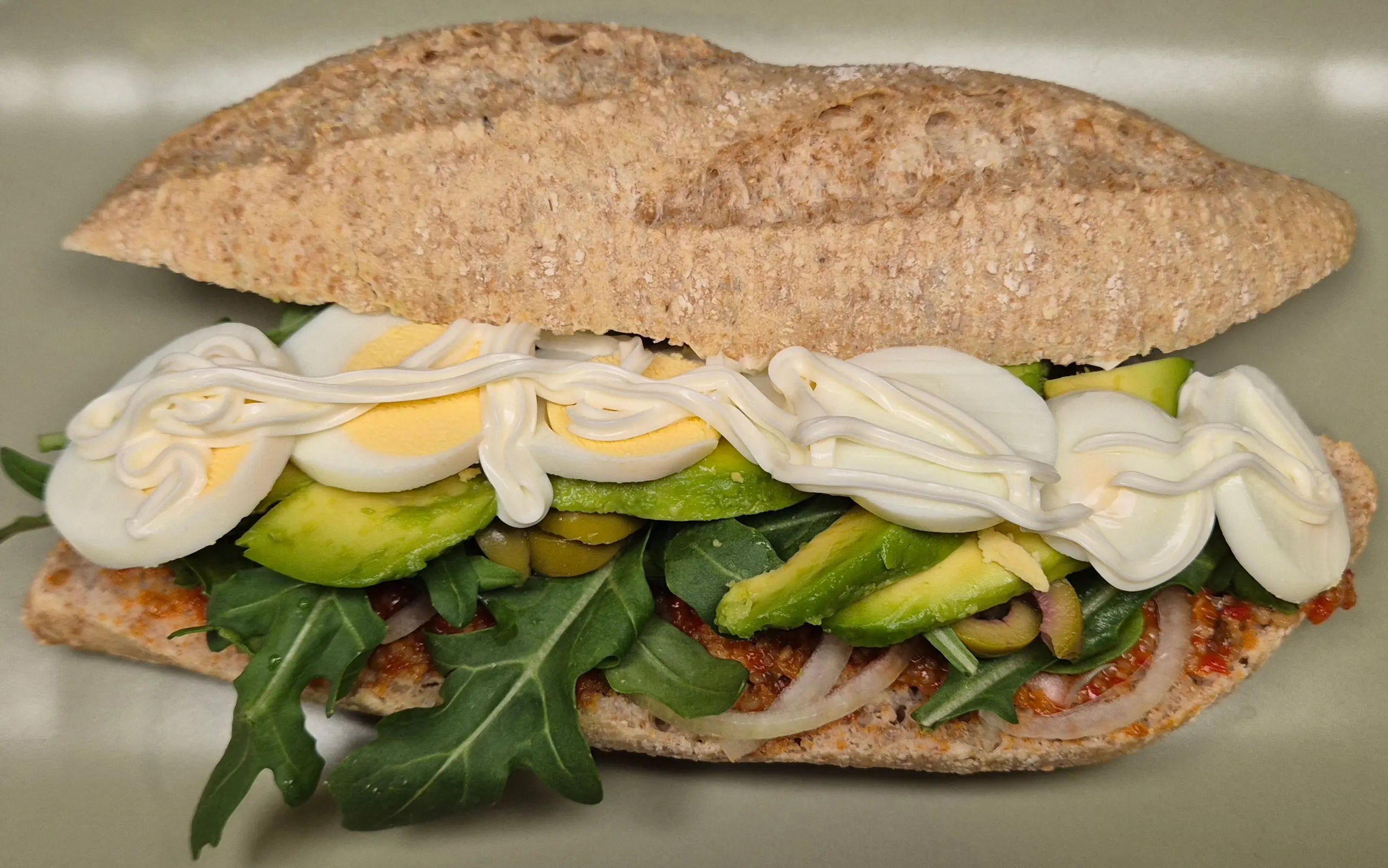 The Muhammara Veggie 🌶️🥑 Leonardo's Broodjes